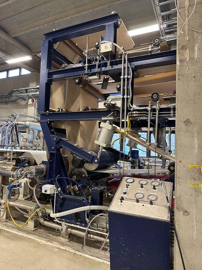 Used 17.7" (450MM) WIDE LAB PAPER MACHINE 