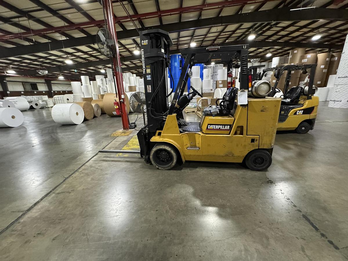 Used CATERPILLAR MODEL GC55KSTR FORKLIFT