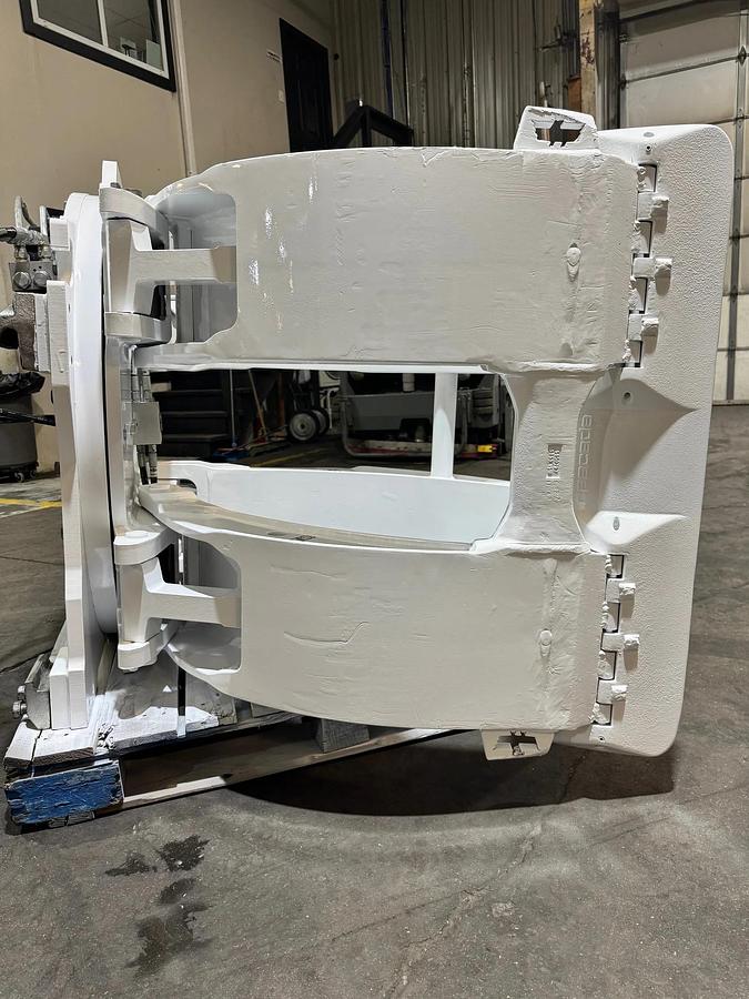 Used 72" CASCADE MODEL 46H-RCF-4A-36625 PAPER ROLL CLAMP MANUFACTURED 2020