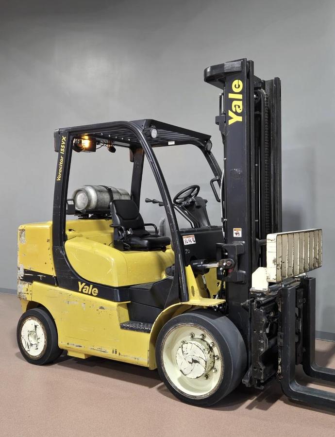 Used 15,500LB CAPACITY YALE GLC155VX FORKLIFT WITH SIDE SHIFT FORK POSITIONER