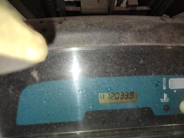 Used TOYOTA 7FGCU15 3000LB CAPACITY FORKLIFT W/ SIDE SHIFT