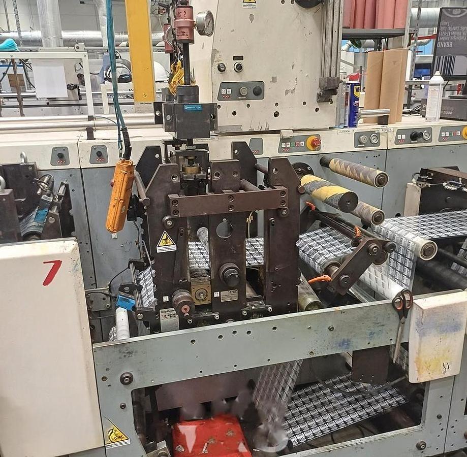 Used 13"/330mm MPS EF 330/7 COLOR LABEL PRESS