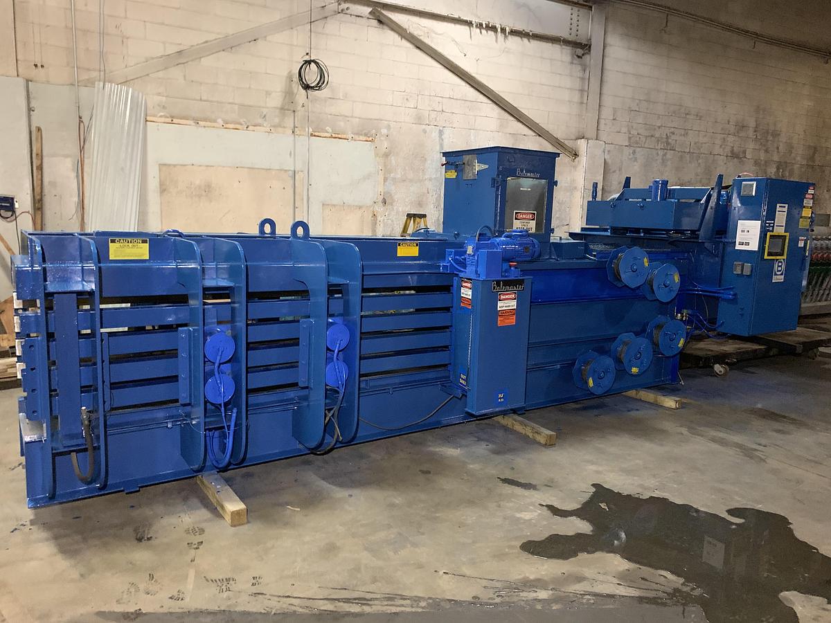 Used BALEMASTER HORITZONTAL AUTO TIE BALER 44100GL-10 TWIN 50 HP MOTORS