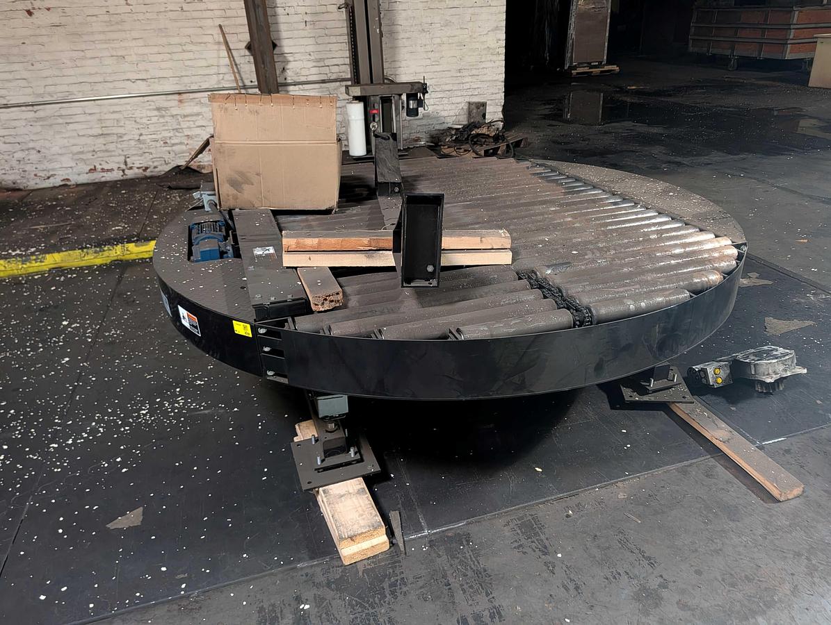 Used HYTROL MODEL 26CRPT POWERED TURNTABLE