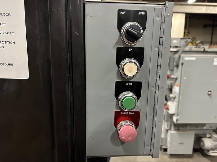 Used E.P. BALER MFG., INC. VERTICAL BALER