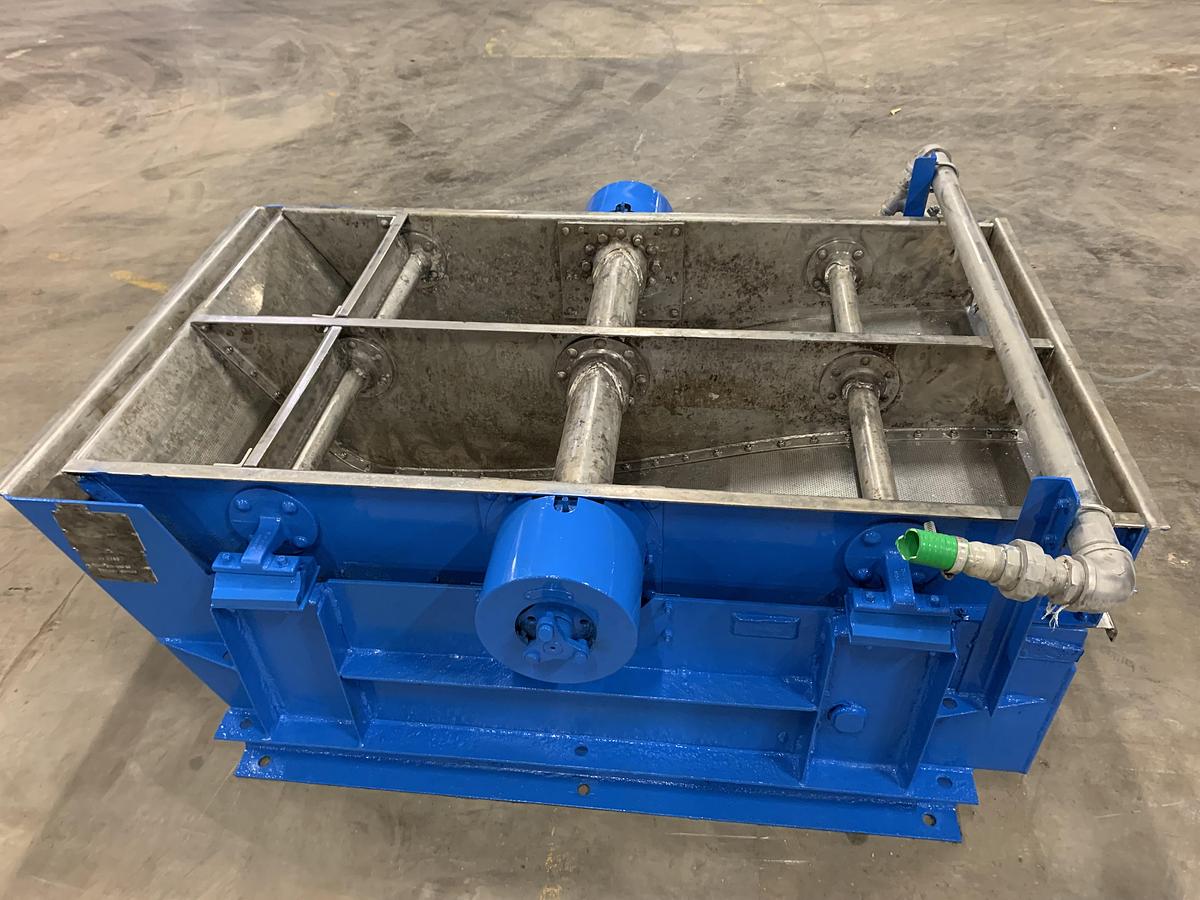 Used BIRD JONSSON  24 VIBRATING SCREEN  S/S  PF