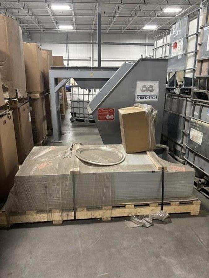 Used SHRED TECH DUAL SHAFT SHREDDER 100HP MODEL ST75 ES - NEW UNUSED 2023