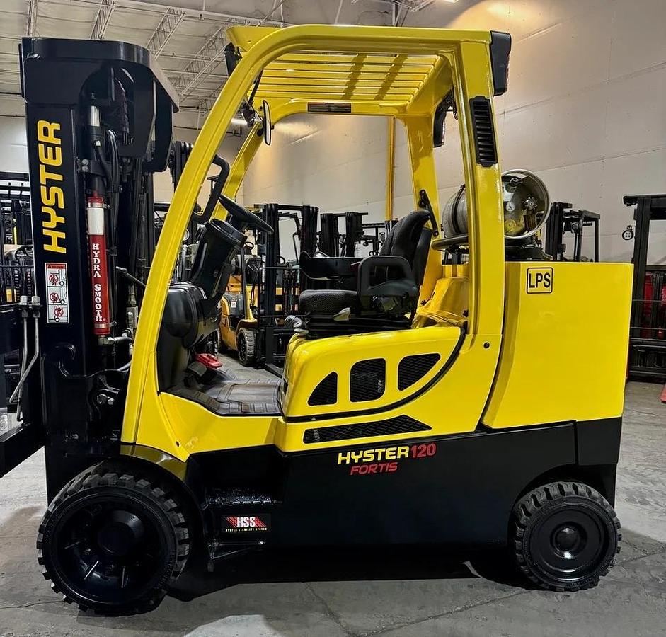Used 12,000 POUND LB. MODEL S120FTPRS FORKLIFT ROLL CLAMP TRUCK MANUFACTURED 2022 ONLY 1,134 HOURS