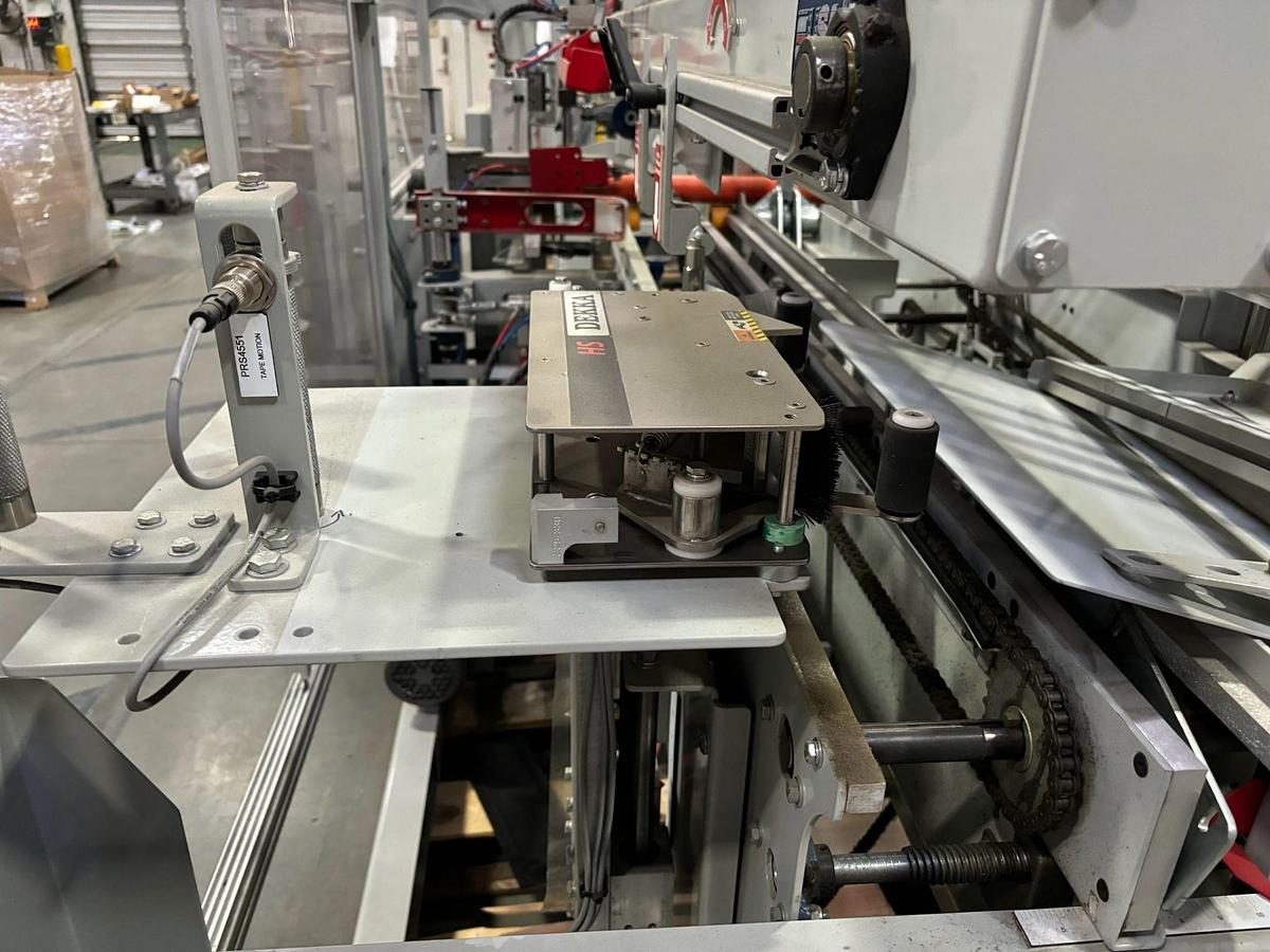 Used MARQ HPE 220 / HPE-220 CASE ERECTOR BOTTOM SEALER