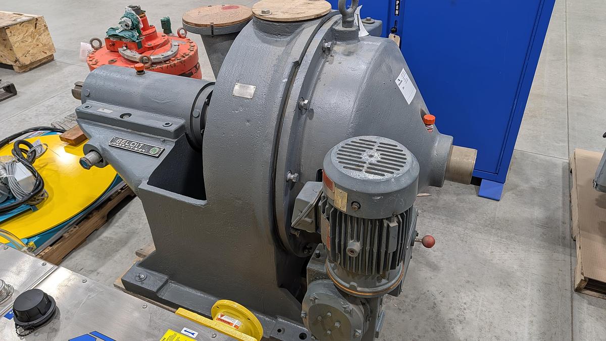 Refurbished BELOIT DD4000 SERIES 26/30" REFINER PENDING JA