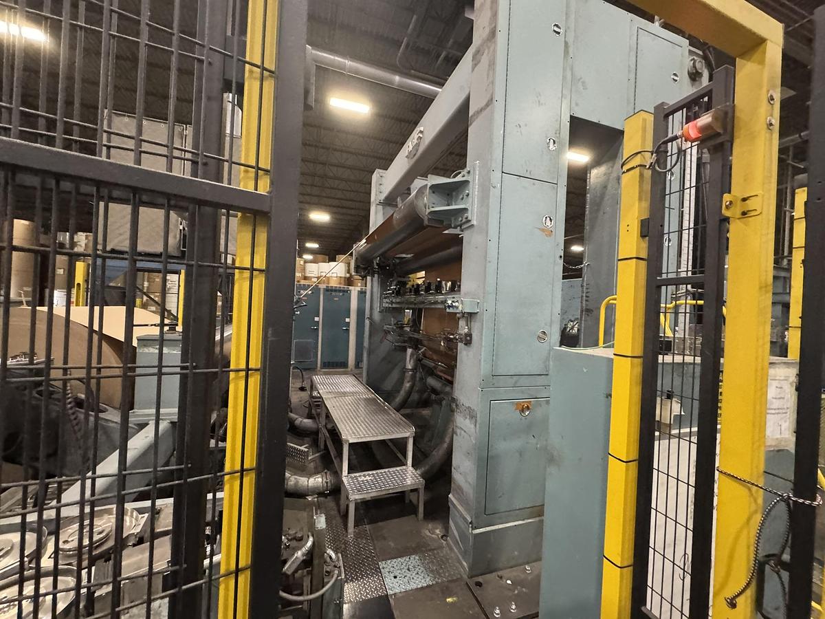Used 95" WIDE A&F TWO DRUM SLITTER REWINDER - SHAFTLESS 72" DIAMETER REWIND