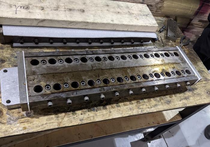 Used 24" WIDE (600MM) BFE PP MELTBLOWN FABRIC MAKING LINE