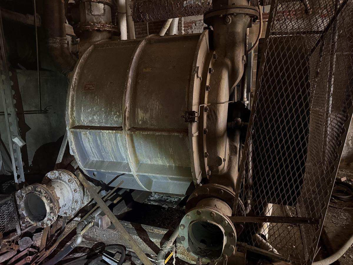 Used NASH MODEL CL9002 VACUUM PUMP 