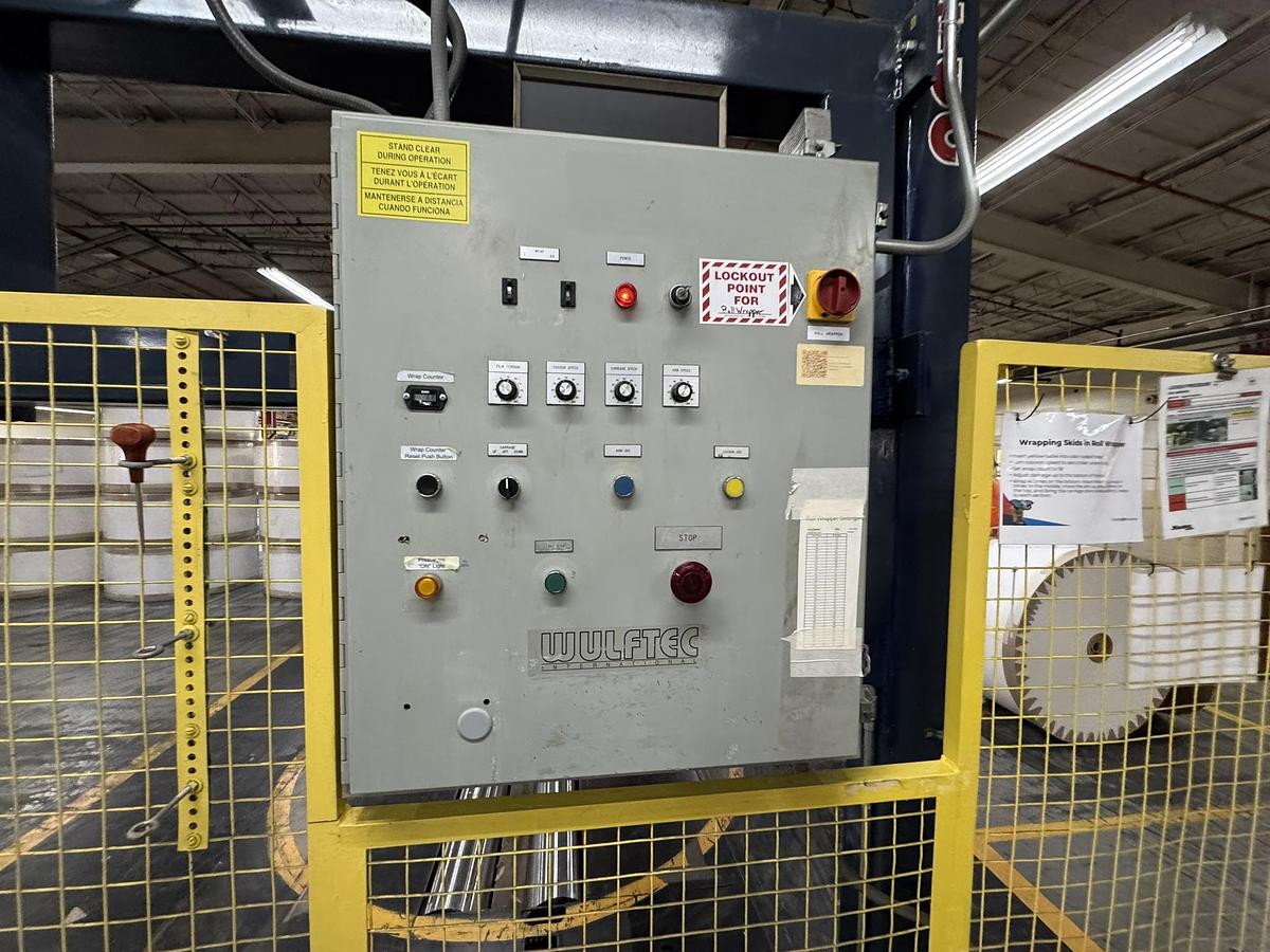 Used WULFTEC MODEL WRT-200-CW PALLET WRAPPER