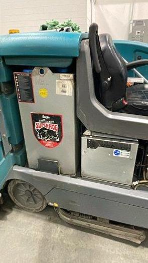 Used TENNANT M17 BATTERY-POWERED RIDE-ON SWEEPER-SCRUBBER