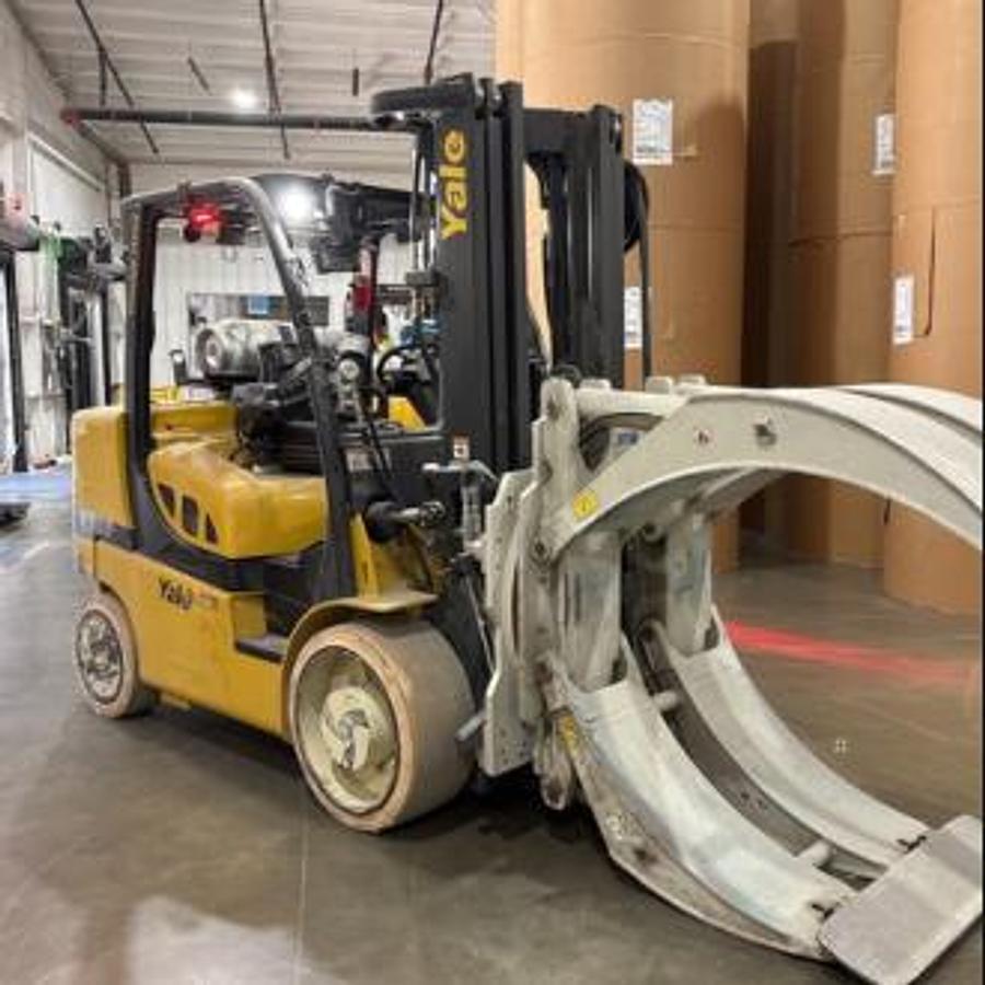 Used 15,500 POUND YALE MODEL GLC155VX FORKLIFT WITH 72" CASCADE PAPER ROLL CLAMP LOW HOURS