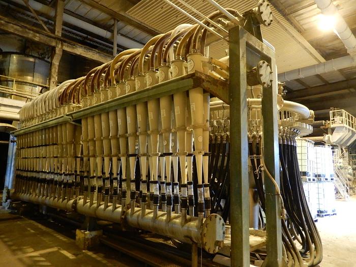 Used 156" (3.92M) TRIM FOURDRINIER PAPER MACHINE 2,200 FPM NEW ALLEN BRADLEY DRIVE SYSTEM IN 2008 50/60 HZ