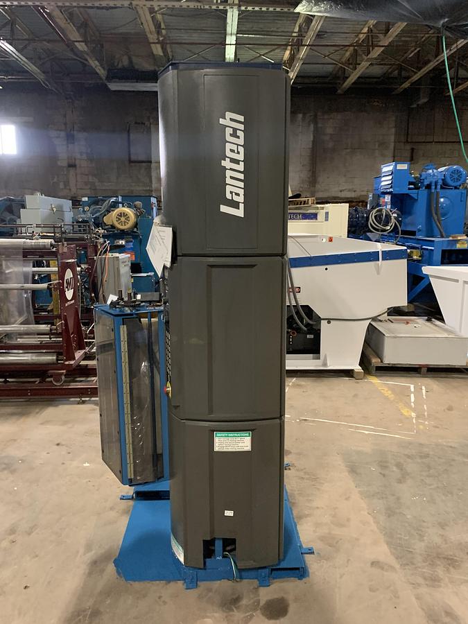 Used LANTECH Q300 PALLET STRETCH WRAPPER MANUFACTURED 2006