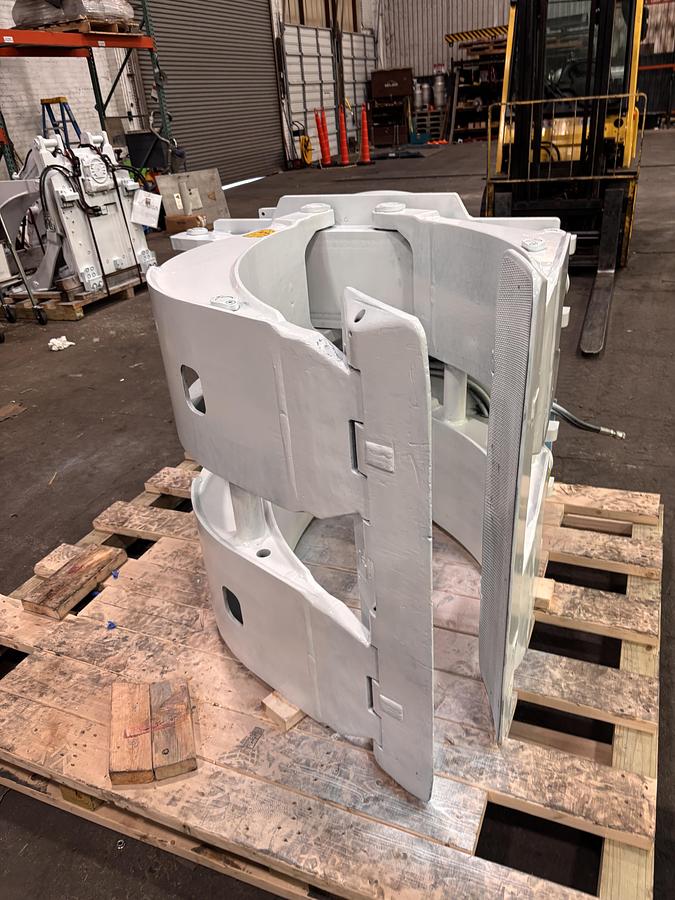 Used CASCADE MODEL 100F - RCS 139 60" DIA. CLAMP