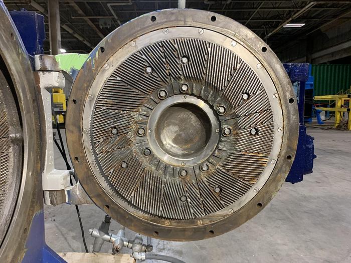 Used BELOIT DD4000 24" REFINER WITH NEW VALMET DOOR INSTALLED 2022