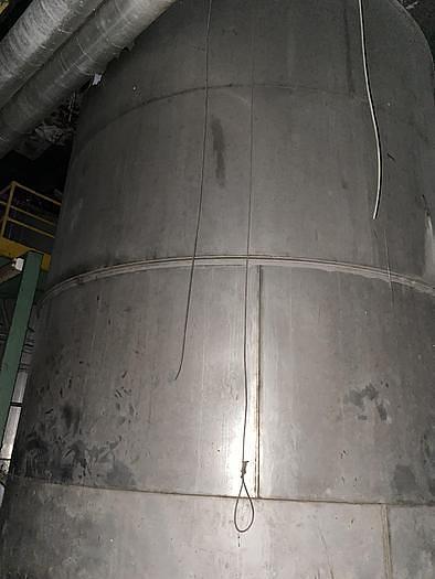 Used 13,200 GALLON 304 STAINLESS STEEL VERTICAL STORAGE TANK