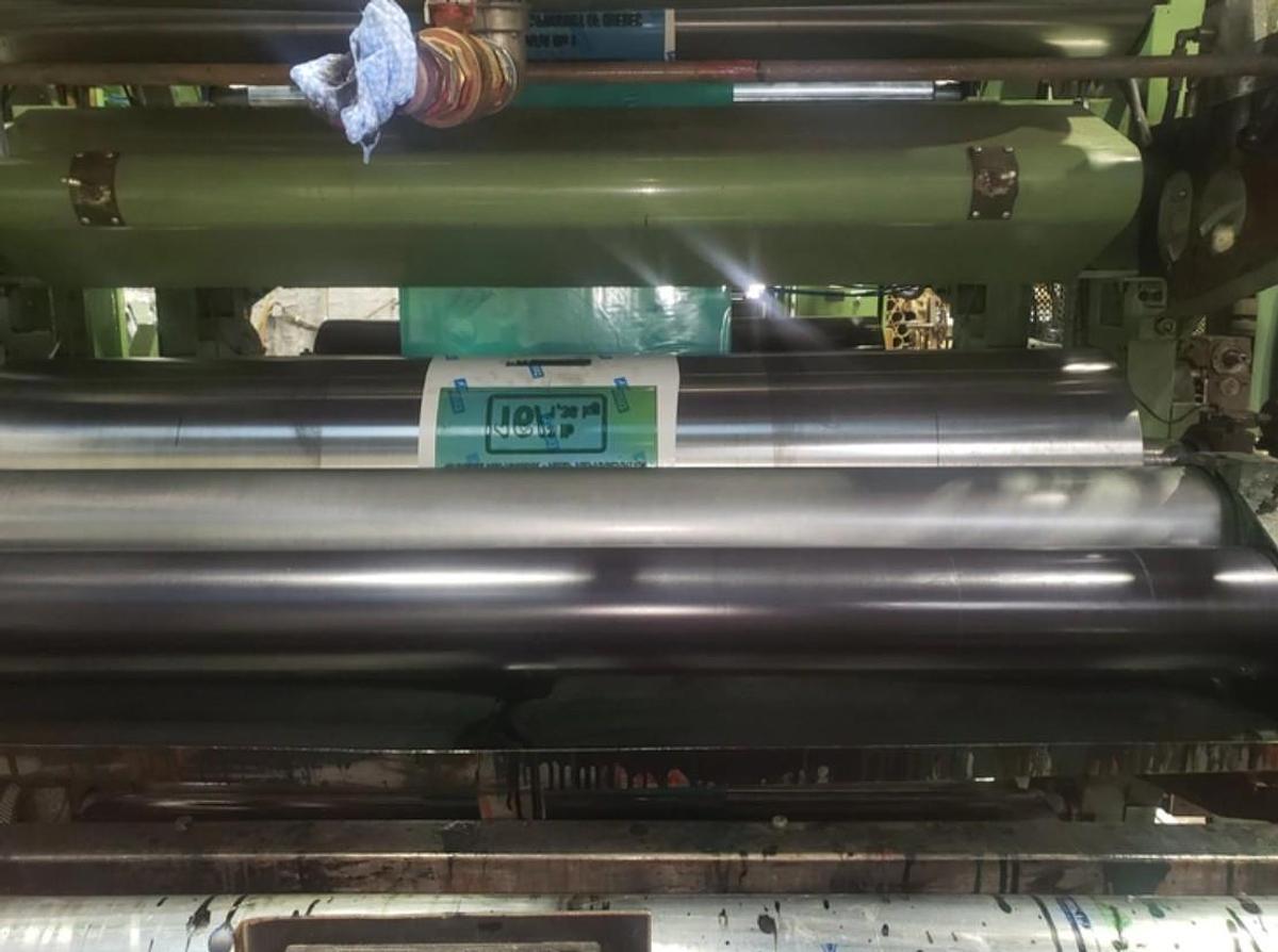 Used 58" WIDE UTECO 6 COLOR STACK PRESS MODEL GOLD RR608