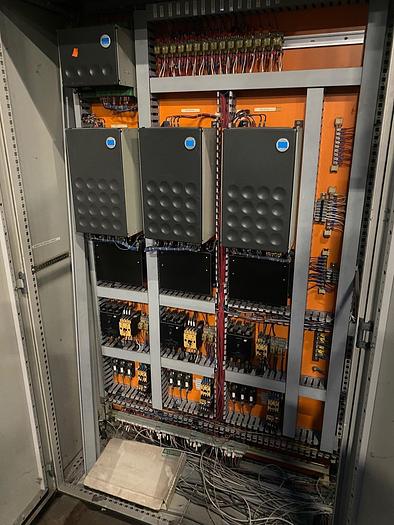 Used 83" ARROW MODEL 2000 CENTER SURFACE WITH CENTER ASSIST: 70" REWIND DIAMETER