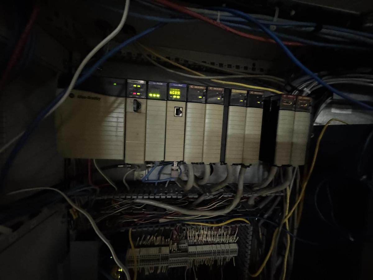 Used 72" WIDE INTAROTO LAMINATOR - PAPER & BOARD