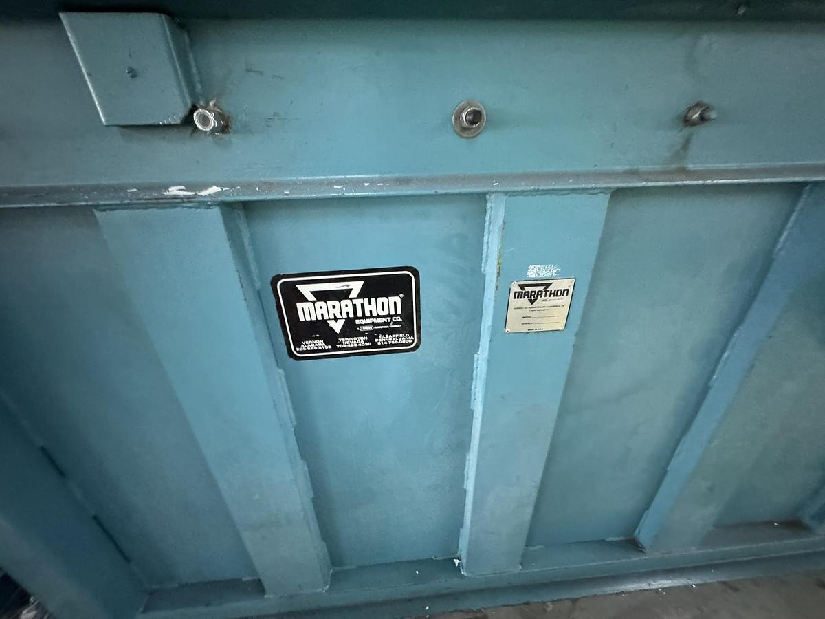 Used MARATHON HORIZONTAL CLOSED DOOR BALER
