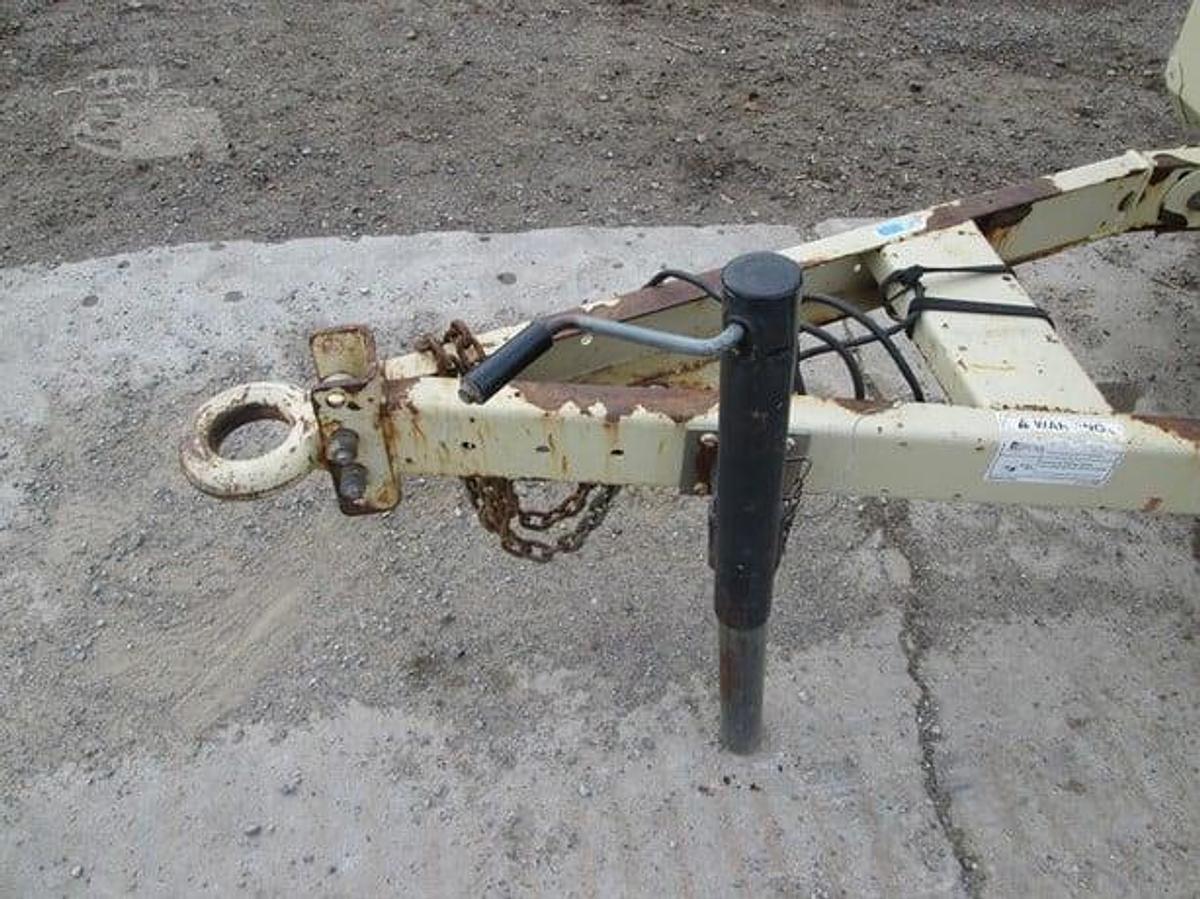 Used INGERSOLL-RAND MODEL P185WJD PORTABLE COMPRESSOR