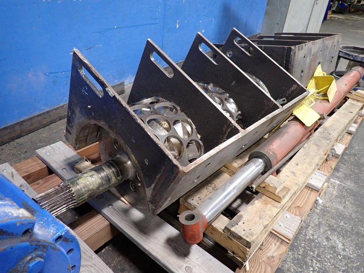 Used 63" GRANUTECH SATURN ROTO-GRIND MODEL M160H SINGLE SHAFT SHREDDER 200 HP