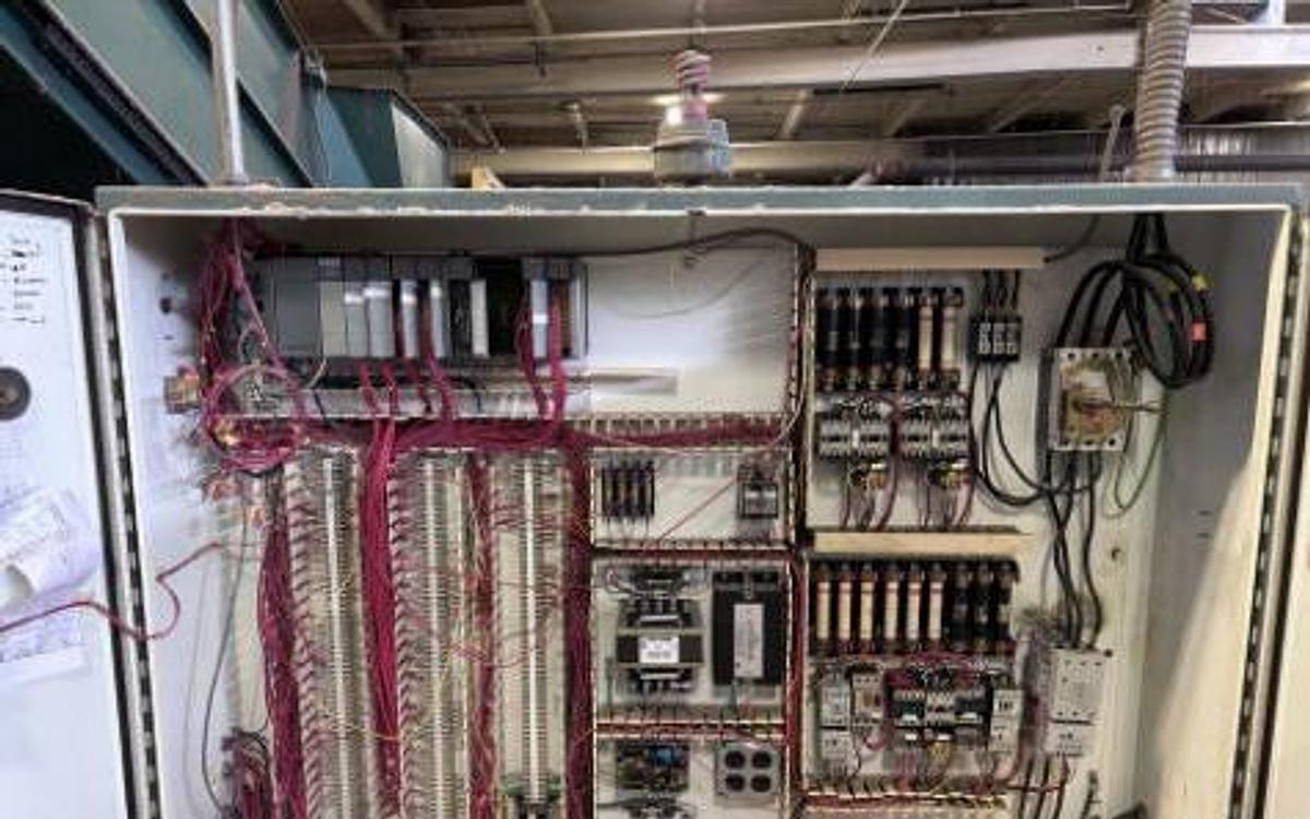 Used SELCO MODEL HLO-128A5OT HORIZONTAL AUTOTIE BALER WITH CONVEYOR 50HP 8" CYLINDER