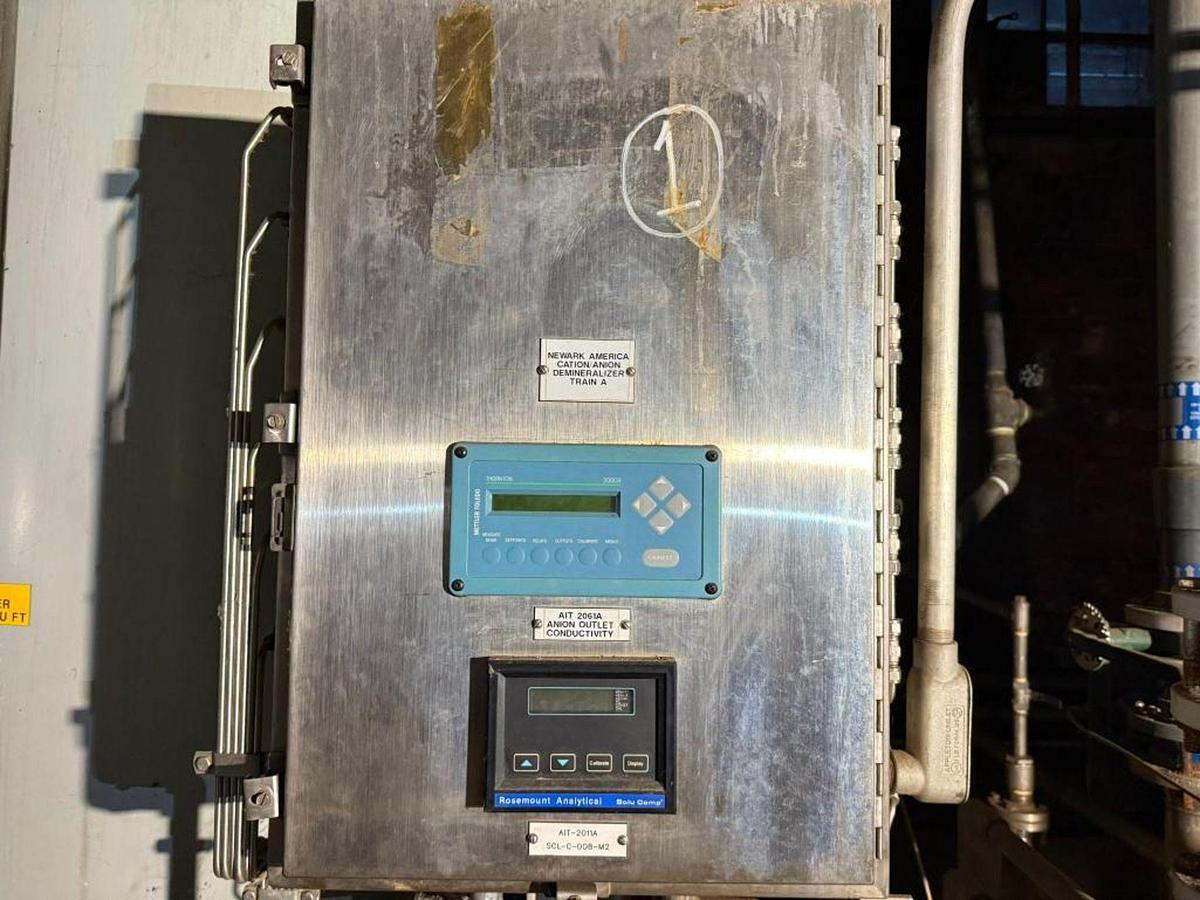 Used H-O-H SYSTMES, INC DEMINIERALIZER STATION WITH TWO 11,300 GALLON TANKS