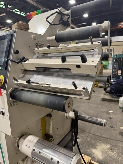 Used 10" WIDE ACCRAPLY STANFORD MODEL DM10 DOCTOR MACHINE MFG 2011