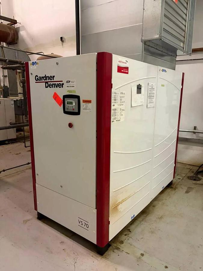Used GARDNER DENVER VS 70 COMPLETE VARIABLE SPEED ROTARY SCREW AIR COMPRESSOR SYSTEM MANUFACTURED 2018