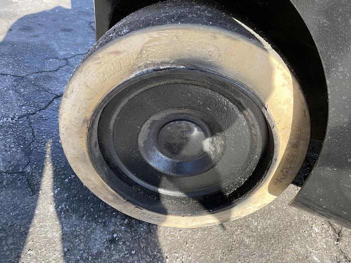 Used 2013 HYSTER S120FTPRS 12000LB CAPACITY FORKLIFT