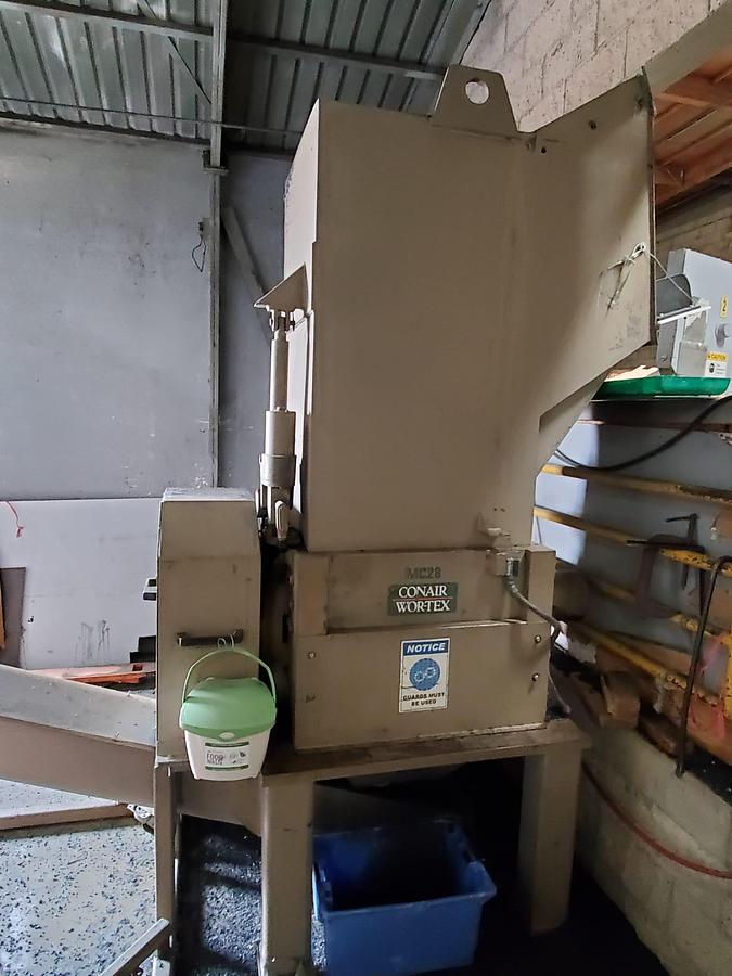 Used CONAIR WORTEX GRANULATOR 120 HP WITH CONVEYOR