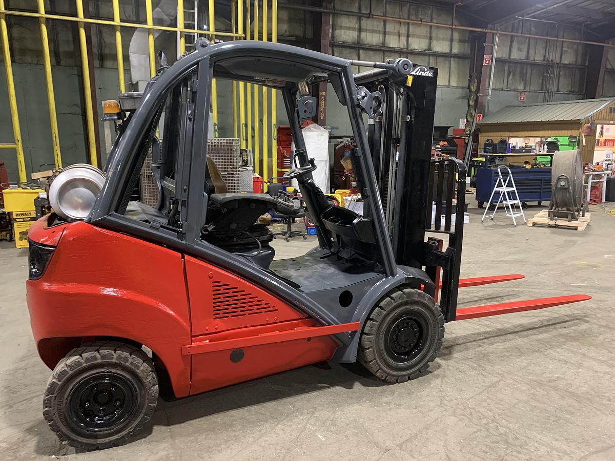 Used 5,000 LB. LINDE MDL H25T  2-STAGE MAST LH89"/RH120" CLASS III PNEUMATIC TIRES