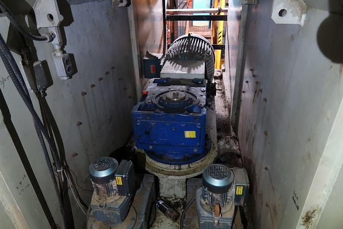 Used CONVEYOR AND ROTARY CHIPPING SYSTEM