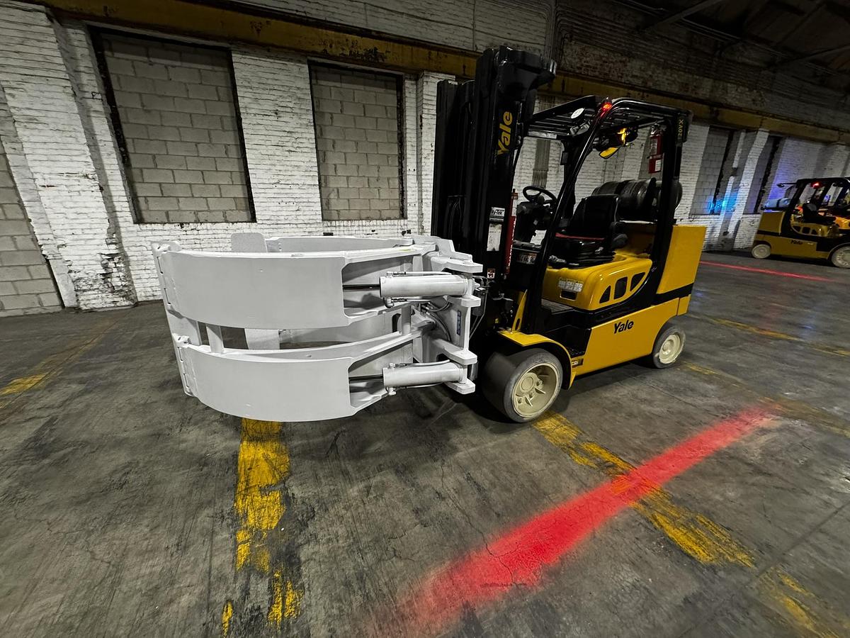 Used 12,000 POUND YALE GLC120VX (Paper Roll Special) PAPER ROLL CLAMP TRUCK WITH 84" CASCADE CLAMP