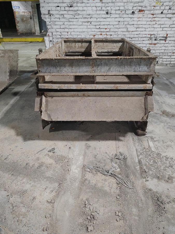 Used BIRD JOHNSON MODEL 24 VIBRATING SCREEN S/S