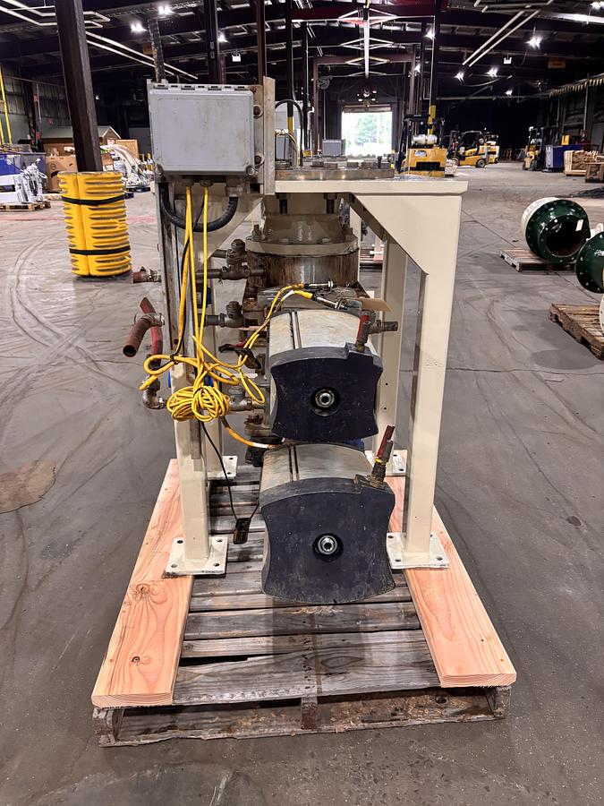 Used 17.5" BLACK CLAWSON HD CLEANER
