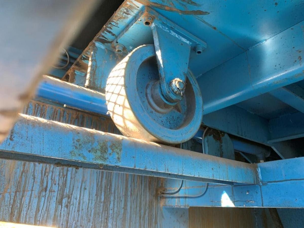 Used VECOPLAN SINGLE SHAFT SHREDDER 200HP MODEL RG78-200 / VAZ 220/200 KNF