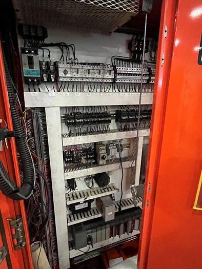 Used PAPER MACHIENRY CORPORATION PMC-1000 PAPER CUP MACHINE 