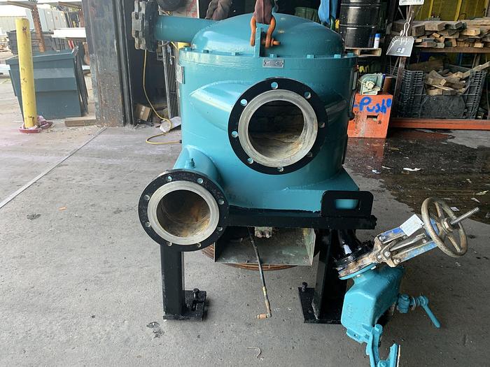 Used BLACK CLAWSON UV-100 PRESSURE SCREEN STAINLESS STEEL W/ MOTOR 2 OF 3