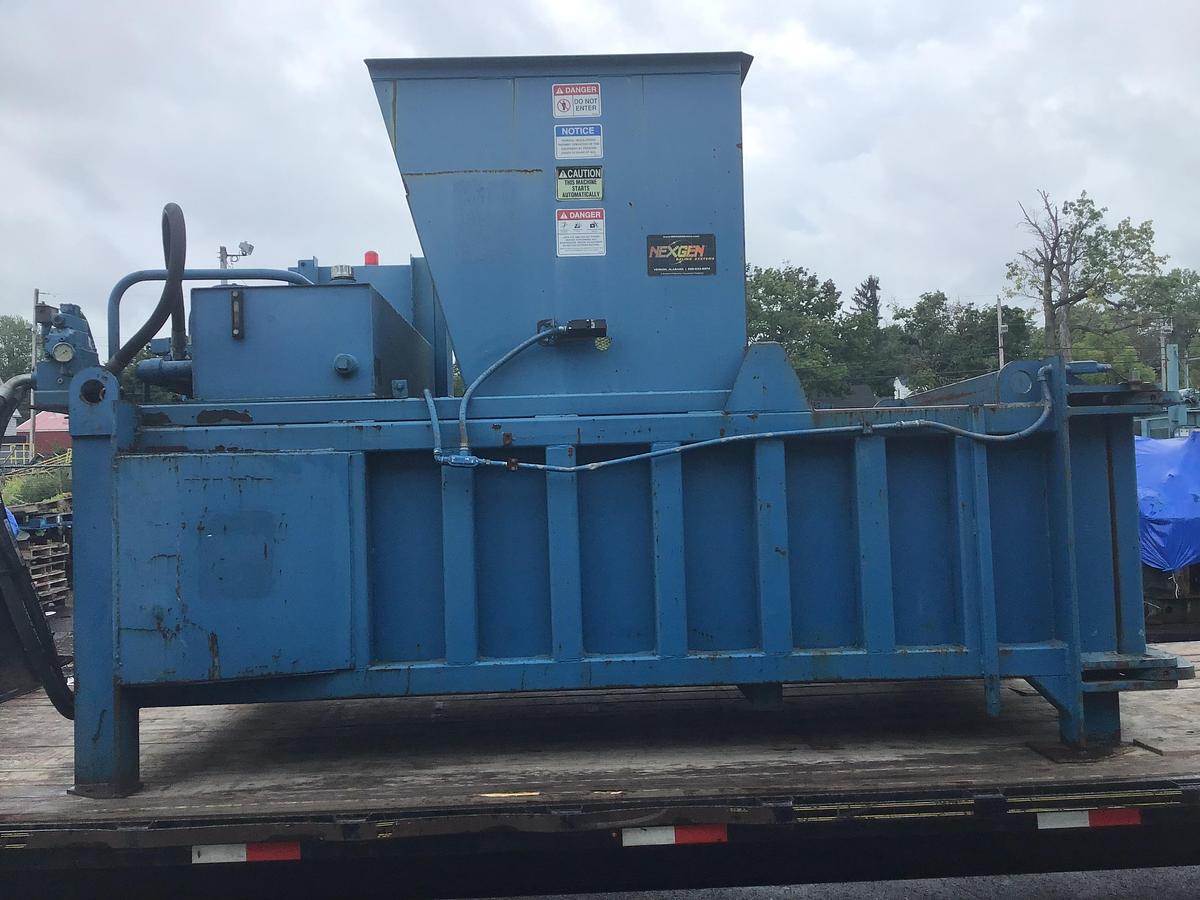 Used MARATHON GEMINI XTREME HORIZONTAL BALER
