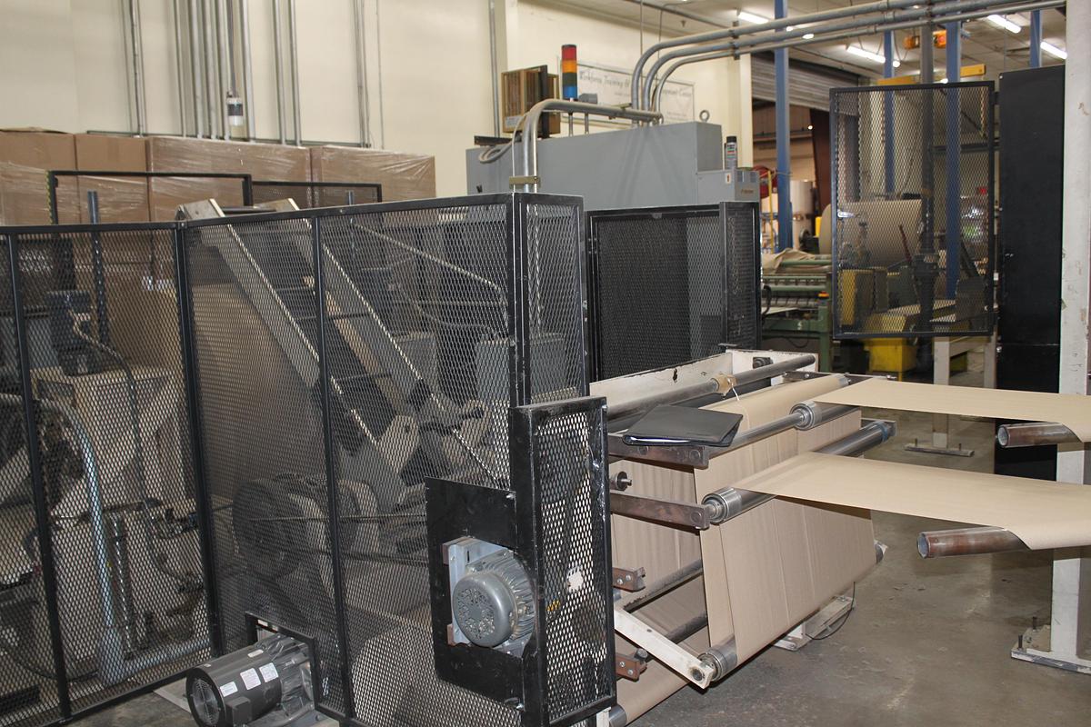 Used 37" WIDE GREENBAY ENGINEERING SINGLE FOLD DISPENCER TOWEL WITH BRETTING BANDER