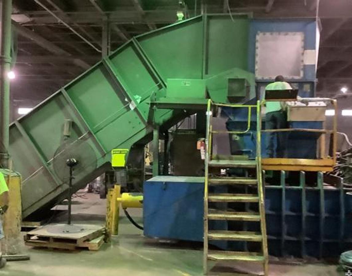 Used EXCEL MODEL 2R10 TWO RAM BALER WITH MAYFRAN CONVEYOR - NEW CYLINDER 2024