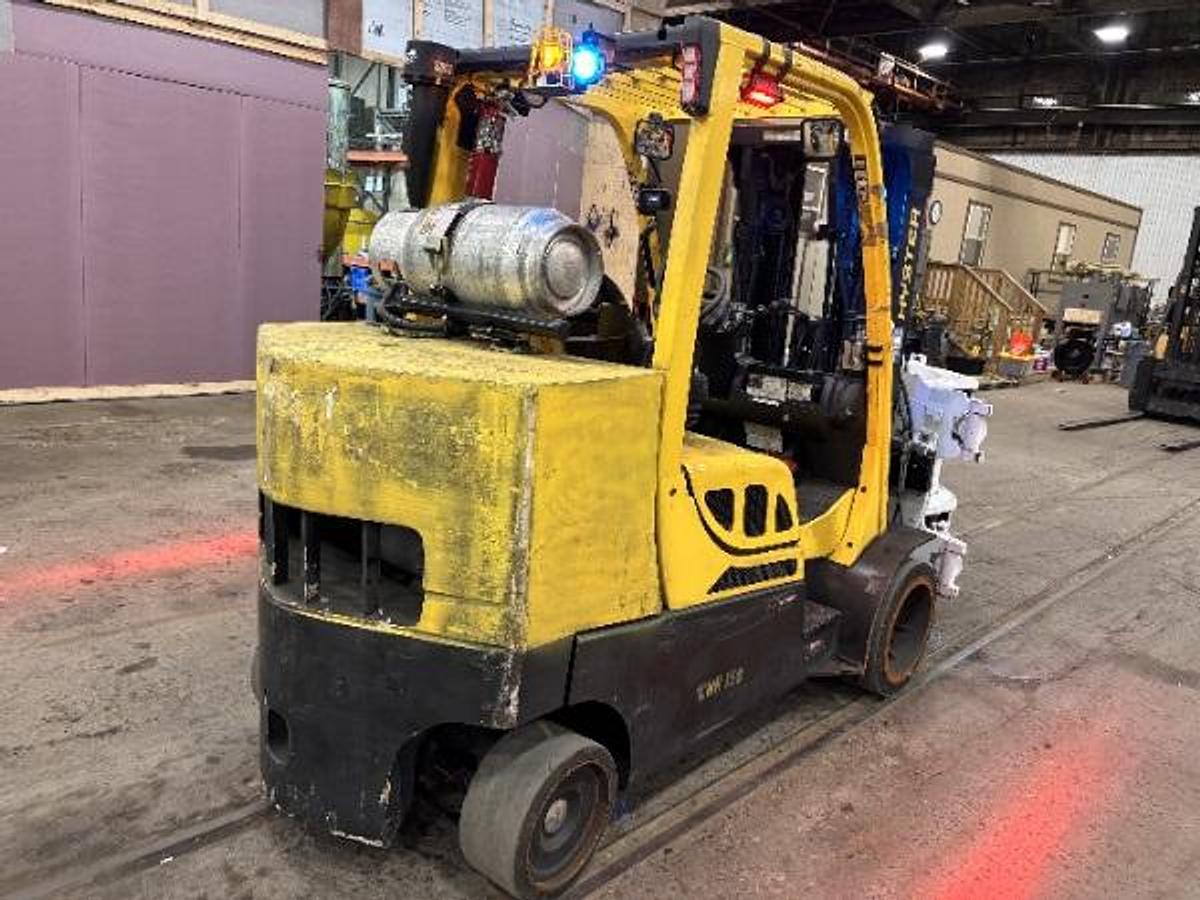 Used 12,000 POUND HYSTER S120FTPRS FORKLIFT WITH PAPER ROLL CLAMP MFG. 2020 LOW MAST