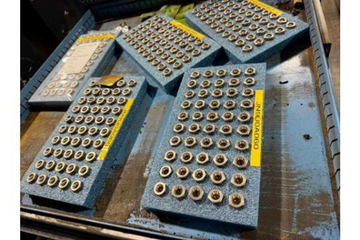 Used LYON 11 DRAWER TOOL CABINET CONTENTS NOT INCLUDED